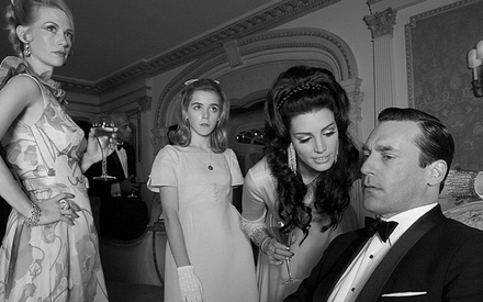 «Mad Men», σεζόν 6: πρώτο teaser, σε άσπρο και μαύρο