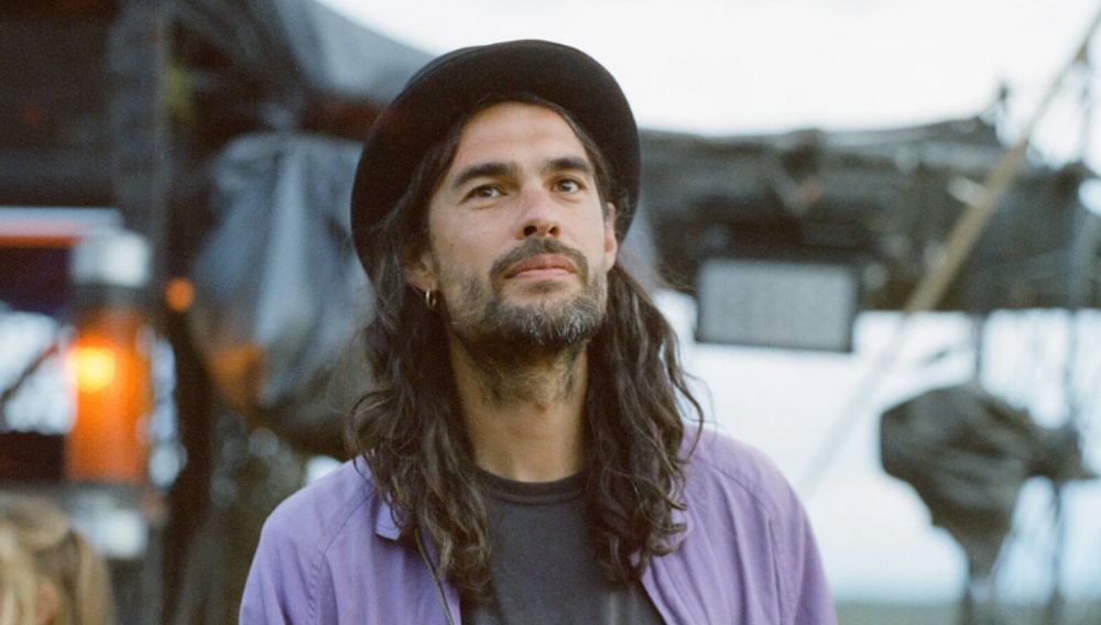 O Ολιβερ Λάσε οραματίζεται το δικό του «2001» και υπόσχεται μια κινηματογραφική εμπειρία κάθαρσης