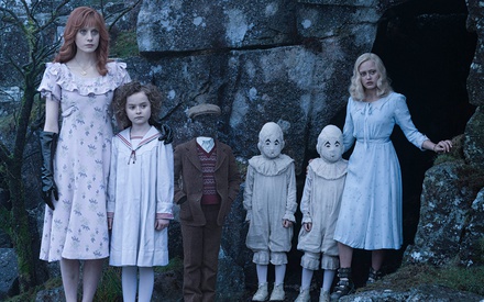 Πόσο peculiar είναι το πρώτο τρέιλερ για το «Μiss Peregrine's Home for Peculiar Children» του Τιμ Μπάρτον; 