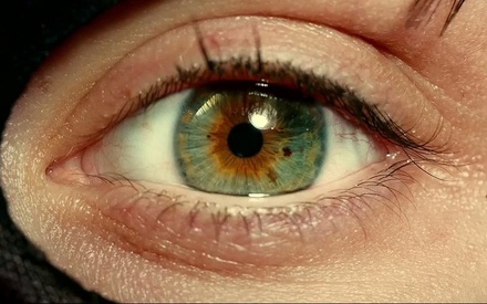 Κάρλοβι Βάρι 2014: To «I Origins» δεν είναι όσο original νομίζει...