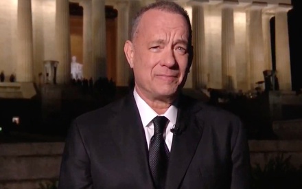 Mr. Hanks goes to Washington: η συμβολική επιλογή του Τομ Χανκς