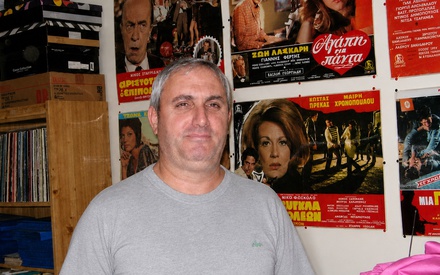 Αντίο στον Χρήστο Σταθακόπουλο, την «εγκυκλοπαίδεια» του παλιού ελληνικού σινεμά