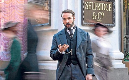 Είναι το «Mr. Selfridge» το νέο «Downton Abbey»;