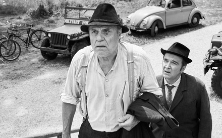 PÖFF 2018: Το «Two Men in Suits» μπλέκει το προσωπικό με την Ιστορία