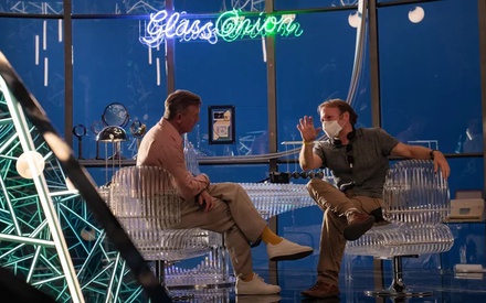 Ο Ράιαν Τζόνσον θα προτιμούσε το «Glass Onion: Στα Μαχαίρια» να μην είχε το «Στα Μαχαίρια» στον τίτλο του