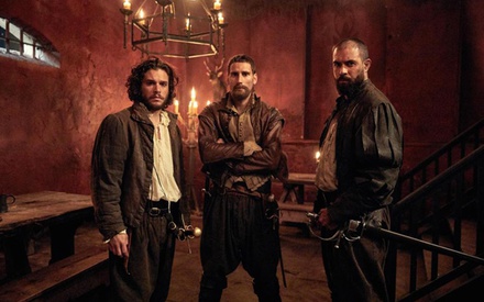 «Gunpowder» είναι η καινούρια σειρά του Κιτ Χάρινγκτον πιο βίαιη κι από το «Game of Thrones»;