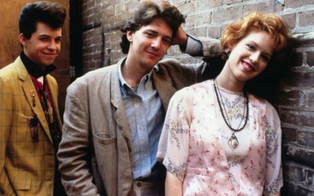 «Pretty in Pink»: H «Κουκλίτσα» κλείνει τα 40 και ξαναπάει στο χορό των αιθουσών