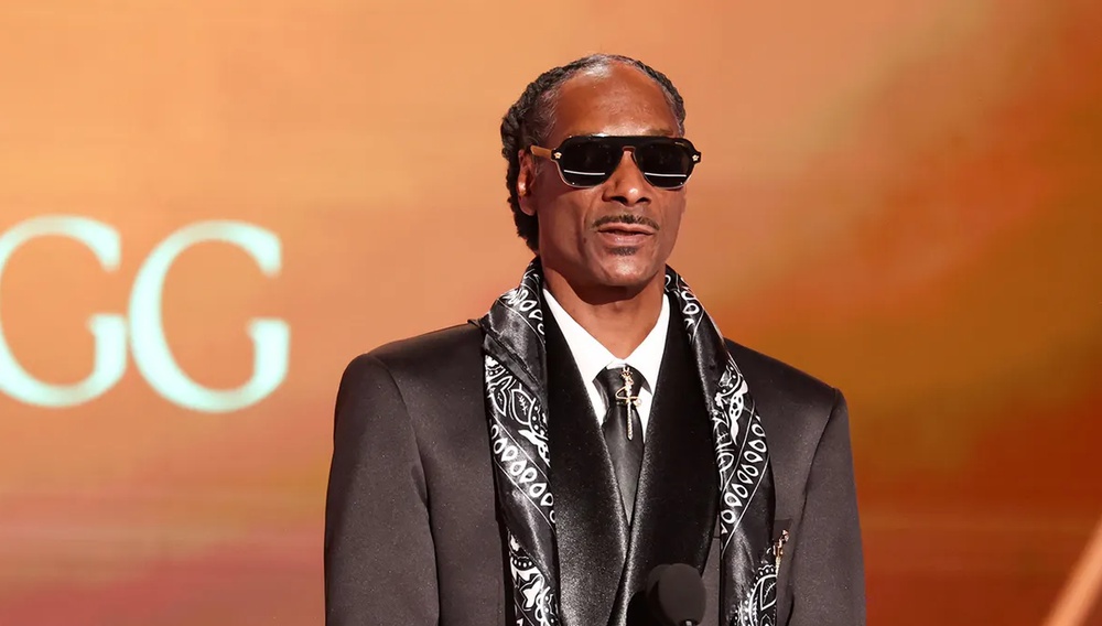 Ο Snoop Dogg είναι σοκαρισμένος με το «Lightyear» της Pixar
