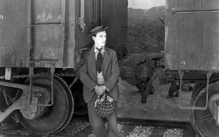 Οι Νύχτες Πρεμιέρας παρουσιάζουν Κωνσταντίνο Βήτα με Μπάστερ Κίτον!