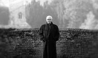 Ο Τέρενς Ντέιβις επιστρέφει με το «Benediction», μια ταινία για τον ποιητή Ζίγκφριντ Σασούν
