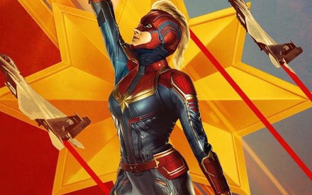 «Captain Marvel»: η γυναικεία υπερδύναμη έχει έντονα χρώματα (και νέο trailer!)