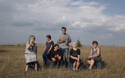 Τι βλέπουμε στο σπίτι τη Δευτέρα, 13 Απριλίου