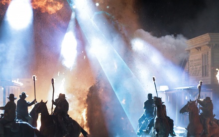 Καουμπόιδες και ινδιάνοι από το «Cowboys and Aliens»