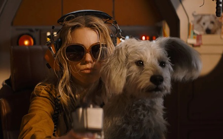 Το νέο τρέιλερ του «Supergirl» υιοθετεί την ταυτότητα του διαστημικού γουέστερν