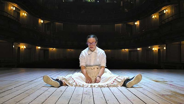 Τι βλέπουμε στο σπίτι την Παρασκευή, 5 Δεκεμβρίου