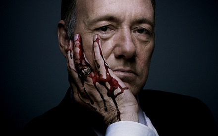 «House of Cards», πράξη δεύτερη: Η απόλυτη εξουσία εθίζει απόλυτα
