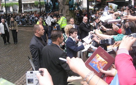 Από τώρα ουρές για την πρεμιέρα του τελευταίου «Χάρι Πότερ»