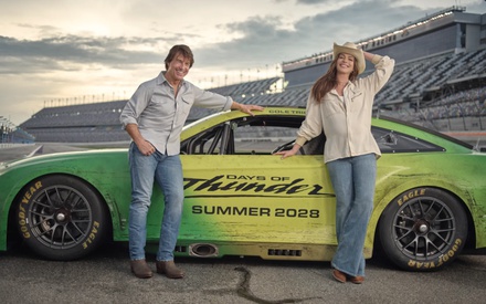 «Days of Thunder» για τον Τομ Κρουζ και την Αν Χάθαγουεϊ