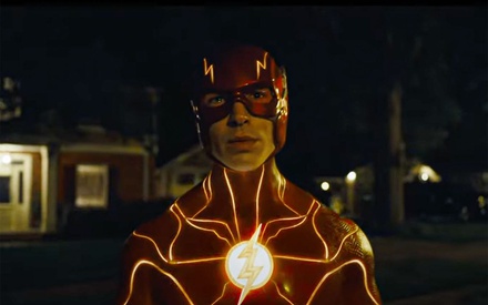 Κόσμοι συγκρούονται στο πρώτο τρέιλερ του «The Flash»