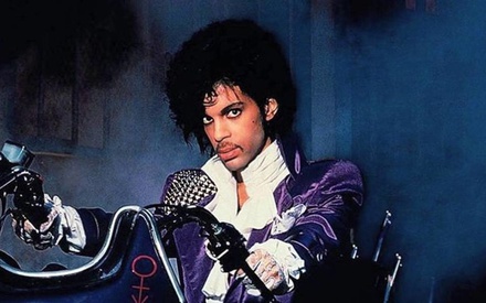 Ντοκιμαντέρ για τη ζωή και την καριέρα του Prince ετοιμάζει το Netflix