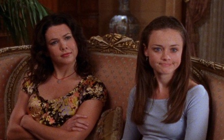 Το HBO Max επιστρέφει στο Stars Hollow με το πρώτο επίσημο ντοκιμαντέρ για το «Gilmore Girls»