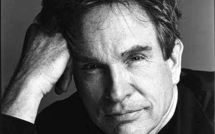 Ο Γουόρεν Μπίτι επιστρέφει στη σκηνοθεσία