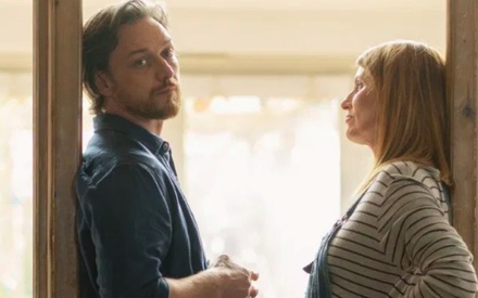 «Together»: μία μαύρη κωμωδία για τα ζευγάρια που επέζησαν (;) της καραντίνας