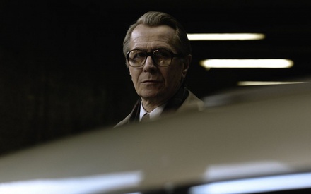 «Tinker, Tailor, Soldier, Spy»: δεύτερο τρέιλερ που… τα σπάει!