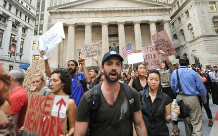 To Χόλιγουντ στις διαδηλώσεις των Νεοϋορκέζων «Αγανακτισμένων»