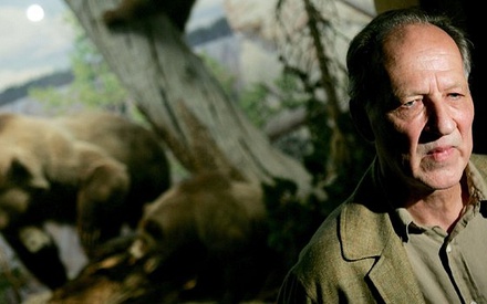 O Βέρνερ Χέρτζογκ στην άβυσσο της ανθρώπινης ψυχής